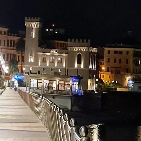 Pegli Just 30m From The